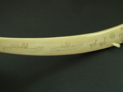 LARGE SCRIMSHAW INUIT CRIB BOARD WALRUS TUSK MARINE IVORY ESKIMO - ADDITIONAL PHOTO 3