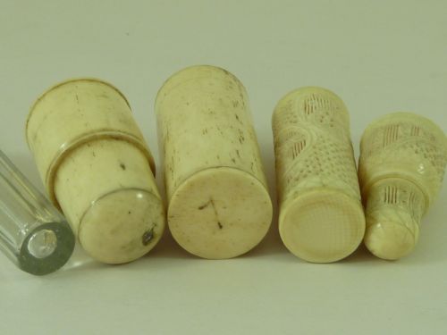 FRENCH DIEPPE CARVED BONE IVORY CASED VERMEIL CUT GLASS PERFUME SCENT BOTTLE ANTIQUE - ADDITIONAL PHOTO 6