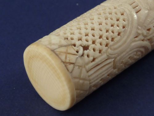 FRENCH DIEPPE CARVED BONE IVORY CASED VERMEIL CUT GLASS PERFUME SCENT BOTTLE ANTIQUE - ADDITIONAL PHOTO 8