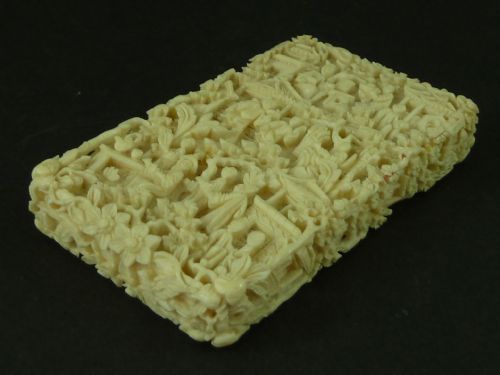 CHINESE EXPORT CANTON CARVED IVORY VISITING CARD CASE - ADDITIONAL PHOTO 2