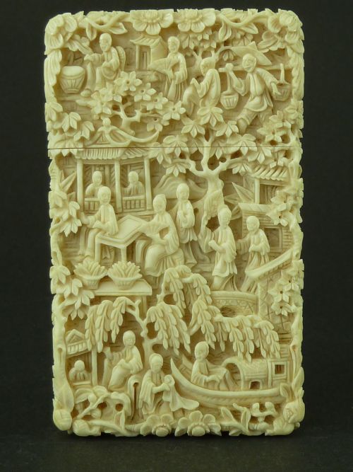chinese export canton carved ivory visiting card case - CATEGORY: ANTIQUE SCULPTURES - DATED 1850