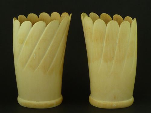 large decorative pair of ivory tusk vases anglo indian circa 1920s - CATEGORY: ANTIQUE VASES - DATED 1900