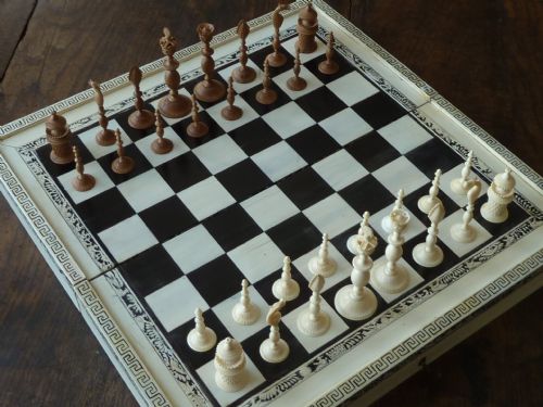 ANGLO INDIAN VIZAGAPATAM GAMES COMPENDIUM CHESS BACKGAMMON EBONY IVORY SANDALWOOD - ADDITIONAL PHOTO 3