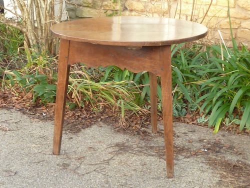 large welsh oak cricket table antique - CATEGORY: ANTIQUE TABLES - DATED 1860