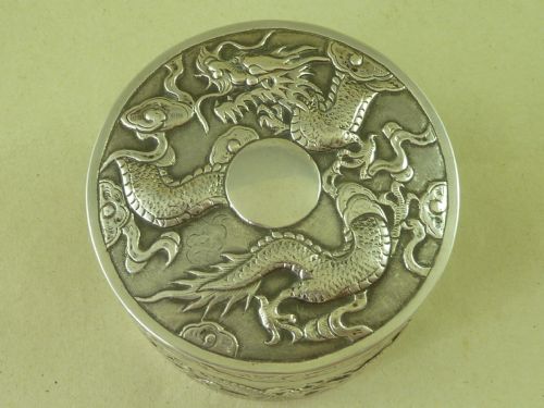 CHINESE EXPORT SILVER BOX DRAGONS PEARLS TRINKET MARKED TC ANTIQUE - ADDITIONAL PHOTO 3