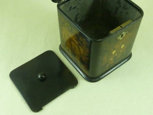 CHINOISERIE PAPIER MACHE LACQUER TEA CADDY EUROPEAN PAINTED ANTIQUE CHINESE TASTE CUBE VICTORIAN 19TH CENTURY TIN FOIL LINED - ADDITIONAL PHOTO 5