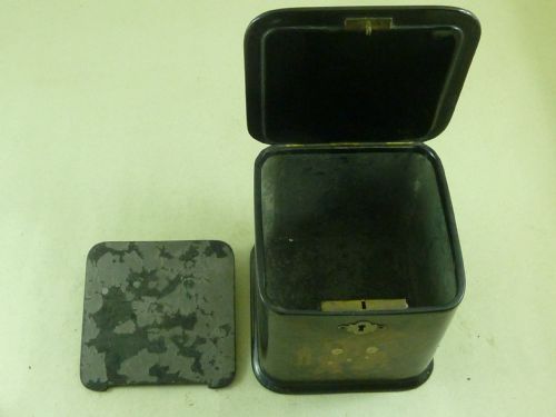 CHINOISERIE PAPIER MACHE LACQUER TEA CADDY EUROPEAN PAINTED ANTIQUE CHINESE TASTE CUBE VICTORIAN 19TH CENTURY TIN FOIL LINED - ADDITIONAL PHOTO 6
