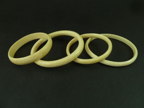 FOUR IVORY BANGLE BRACELETS INDIA AFRICA - ADDITIONAL PHOTO 5
