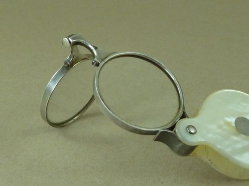 SILVER FOLDING HINGED BRIDGE UNSPRUNG LORGNETTE MOP C1800 SPECTACLES - ADDITIONAL PHOTO 5