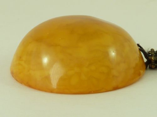 LARGE 38G CHINESE AMBER NECKLACE PENDANT CHOKER SILK ART DECO VINTAGE CHINESE - ADDITIONAL PHOTO 3
