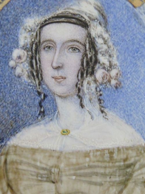 1830 NAIVE PORTRAIT MINIATURE LADY RINGLETS CAP GILT BRASS FRAME GEORGIAN - ADDITIONAL PHOTO 4