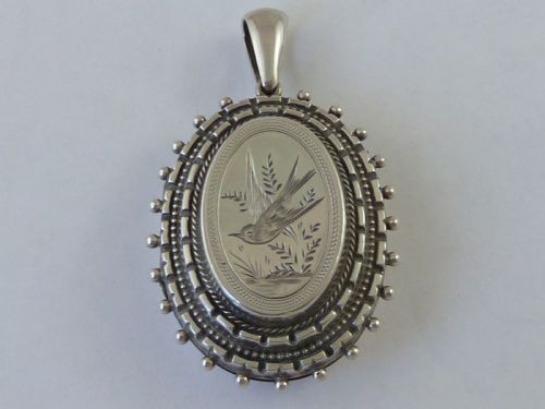 SILVER SWALLOW PENDANT PHOTO LOCKET SOLID STERLING ENGRAVED BIRD VICTORIAN - ADDITIONAL PHOTO 4