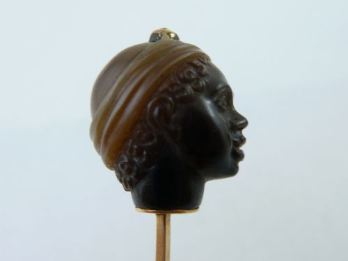 CARVED HARDSTONE BLACKAMOOR HEAD GOLD STICK STOCK PIN AGATE BROOCH - ADDITIONAL PHOTO 6