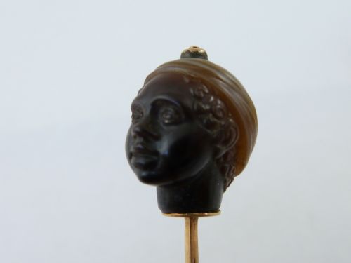 CARVED HARDSTONE BLACKAMOOR HEAD GOLD STICK STOCK PIN AGATE BROOCH - ADDITIONAL PHOTO 8