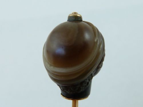 CARVED HARDSTONE BLACKAMOOR HEAD GOLD STICK STOCK PIN AGATE BROOCH - ADDITIONAL PHOTO 9