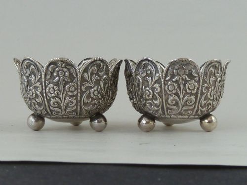 anglo indian raj silver trinket cups oomersi mawji bhuj cutch marked - CATEGORY: ANTIQUE CUPS - DATED 19TH CENTURY