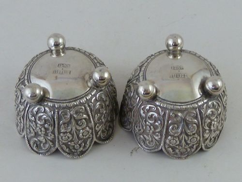 ANGLO INDIAN RAJ SILVER TRINKET CUPS OOMERSI MAWJI BHUJ CUTCH MARKED - ADDITIONAL PHOTO 4