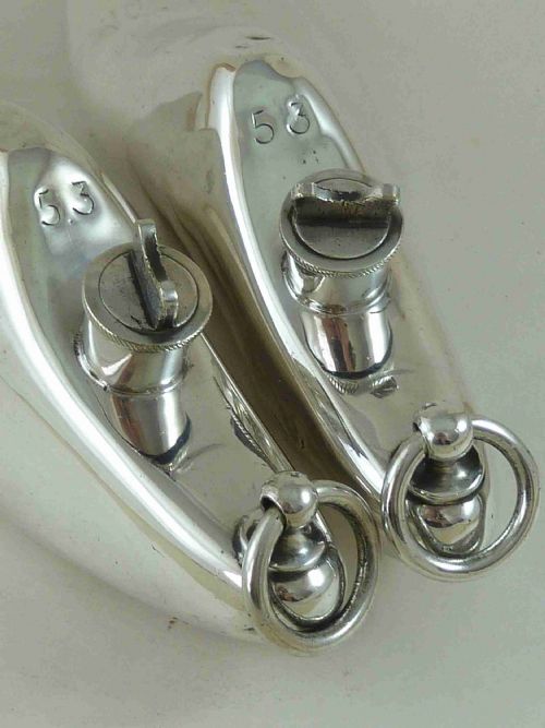 SILVER PLATE SHOE HEATERS WARMERS SMITHS PATENT VERNU - ADDITIONAL PHOTO 3