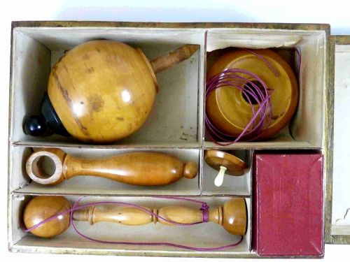 french humming spinning top yoyo cup and ball turned wood treen toy game compendium - CATEGORY: ANTIQUE MISCELLANEOUS - DATED 1890