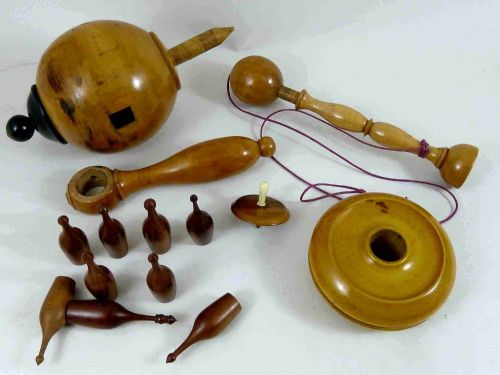 FRENCH HUMMING SPINNING TOP YOYO CUP AND BALL TURNED WOOD TREEN TOY GAME COMPENDIUM - ADDITIONAL PHOTO 3