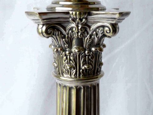 LARGE VICTORIAN SILVER PLATE CORINTHIAN COLUMN TABLE LAMP OIL ENGLISH - ADDITIONAL PHOTO 3