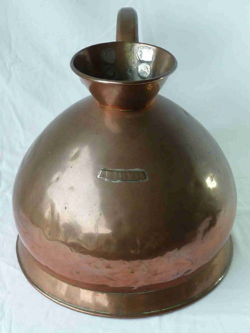 VICTORIAN FOUR GALLON MEASURE VR MARKED SEAMED MEASURING JUG - ADDITIONAL PHOTO 4