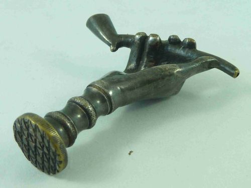 ENGLISH GEORGIAN PIPE TAMPER SILVERED BRASS HAND HOLDING CLAY TOBACCO ANTIQUE - ADDITIONAL PHOTO 3