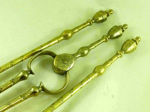 SET THREE GEORGIAN FOLIATE ENGRAVED BRASS FIRE TOOLS IRONS IRISH - ADDITIONAL PHOTO 1
