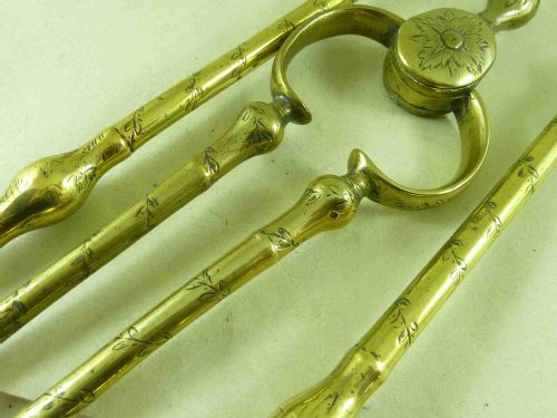 SET THREE GEORGIAN FOLIATE ENGRAVED BRASS FIRE TOOLS IRONS IRISH - ADDITIONAL PHOTO 4
