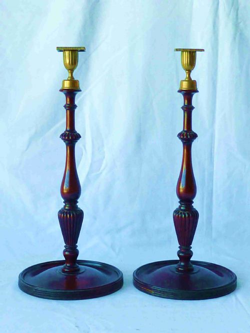 PAIR TALL GEORGIAN STYLE MAHOGANY BRASS CANDLESTICKS - ADDITIONAL PHOTO 1