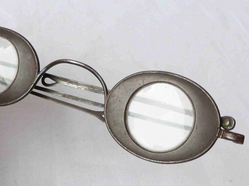 MARTIN'S MARGINS SPECTACLES OVAL HORN BLUED STEEL ANTIQUE - ADDITIONAL PHOTO 8