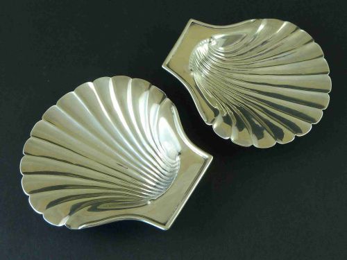 GEORGIAN BUTTER SHELLS 1796 ENGLISH STERLING SILVER SCALLOP DISHES - ADDITIONAL PHOTO 1