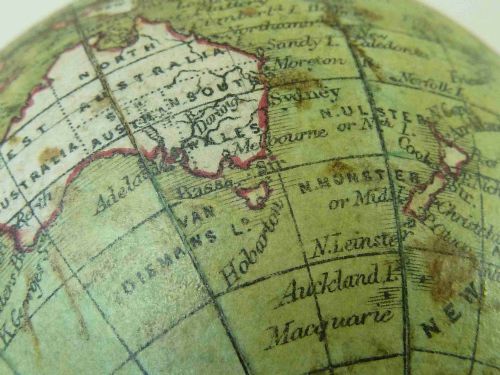 GPHILIP SON MINIATURE TERRESTRIAL POCKETDESK GLOBE - ADDITIONAL PHOTO 4