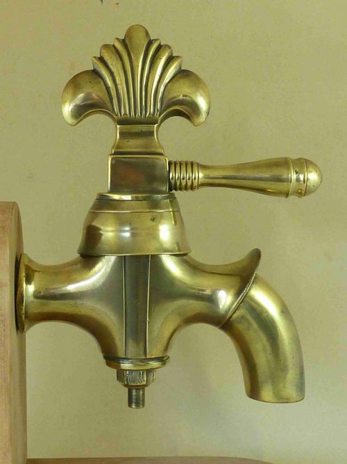 GIANT BRASS WATER TAP FAUCET BRONZE FLEUR DE LYS - ADDITIONAL PHOTO 3