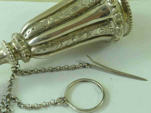 SOLID STERLING SILVER POSY HOLDER TUSSIE MUSSIE REEDED ENGRAVED ENGLISH - ADDITIONAL PHOTO 2