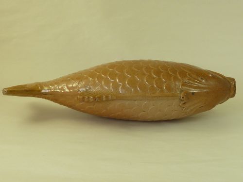 LARGE ENGLISH SALTGLAZE STONEWARE POTTERY FISH SPIRIT FLASK - ADDITIONAL PHOTO 4