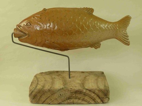 LARGE ENGLISH SALTGLAZE STONEWARE POTTERY FISH SPIRIT FLASK - ADDITIONAL PHOTO 1
