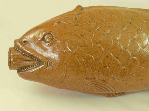 LARGE ENGLISH SALTGLAZE STONEWARE POTTERY FISH SPIRIT FLASK - ADDITIONAL PHOTO 8