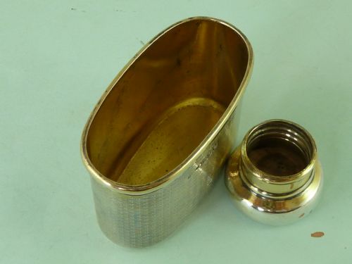 ASPREY STERLING SILVER GILT HIP FLASK LONDON 1914 GEORGE V - ADDITIONAL PHOTO 3