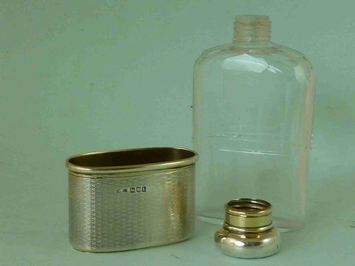 ASPREY STERLING SILVER GILT HIP FLASK LONDON 1914 GEORGE V - ADDITIONAL PHOTO 2