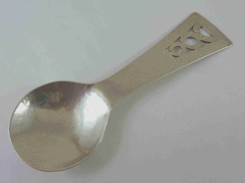 ARTS AND CRAFTS CADDY SPOON LONDON 1931 PLUCKNETT - ADDITIONAL PHOTO 6