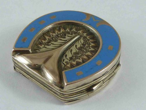 VICTORIAN ENAMEL SOLID GOLD HORSE SHOE PHOTO LOCKET PENDANT FOB ANTIQUE - ADDITIONAL PHOTO 2