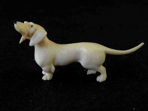 TWO CARVED IVORY DACHSHUND MINIATURE DOG MODELS VICTORIAN - ADDITIONAL PHOTO 2