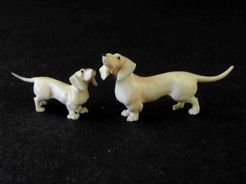 TWO CARVED IVORY DACHSHUND MINIATURE DOG MODELS VICTORIAN - ADDITIONAL PHOTO 4