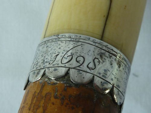 1698 TURNED IVORY MALACCA WALKING STICK ENGLISH CANE SILVER DATED PETER PILOTE - ADDITIONAL PHOTO 6