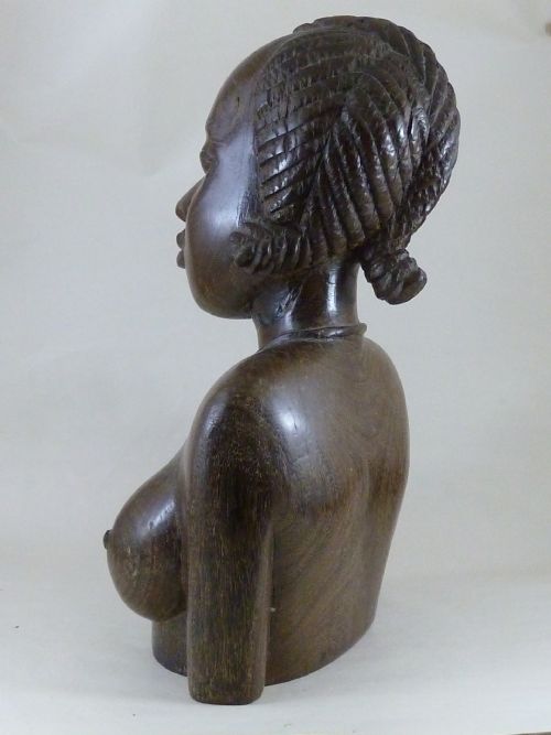 LARGE CARVED BUST AFRICAN WOMAN HARDWOOD TRIBAL - ADDITIONAL PHOTO 4