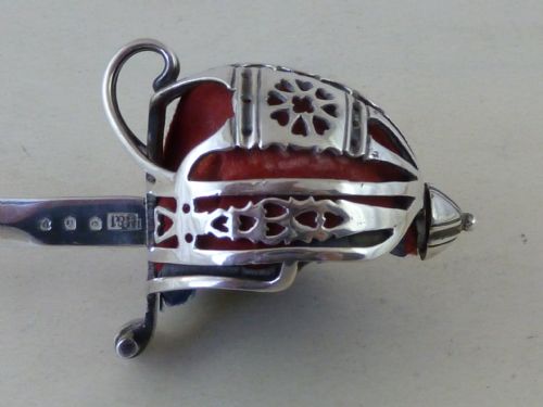 SCOTTISH BROAD SWORD BASKET HILT DESK ORNAMENT LETTER OPENER EDINBURGH 1919 - ADDITIONAL PHOTO 4