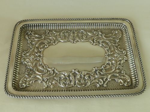 1901 HALLMARKED STERLING SILVER TRAY SCROLL LEAF GADROONED EDGE ANTIQUE - ADDITIONAL PHOTO 4