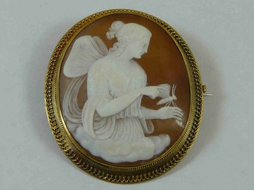 CLASSICAL WINGED LADY PSYCHE CAMEO BROOCH PIN GOLD FRAME CARVED SHELL ITALIAN - ADDITIONAL PHOTO 2
