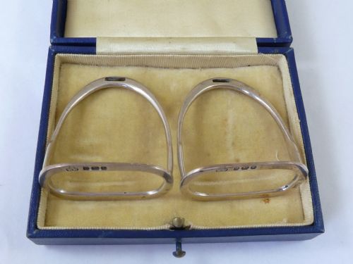 NOVELTY STIRRUP STERLING SILVER NAPKIN RINGS PAIR SERVIETTE EQUESTRIAN HUNTING - ADDITIONAL PHOTO 1